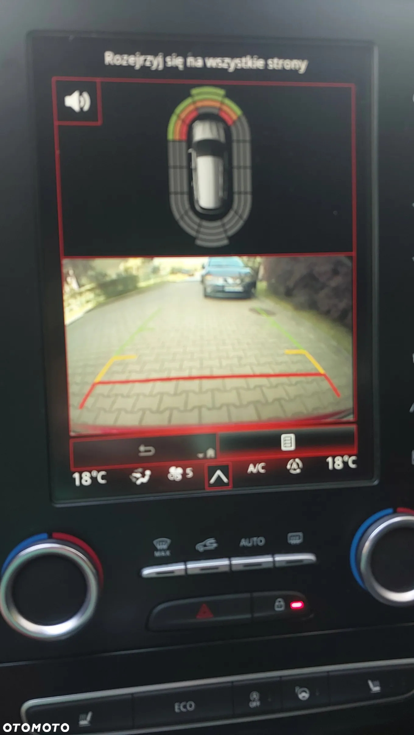 Renault Megane ENERGY TCe 130 BOSE EDITION - 16