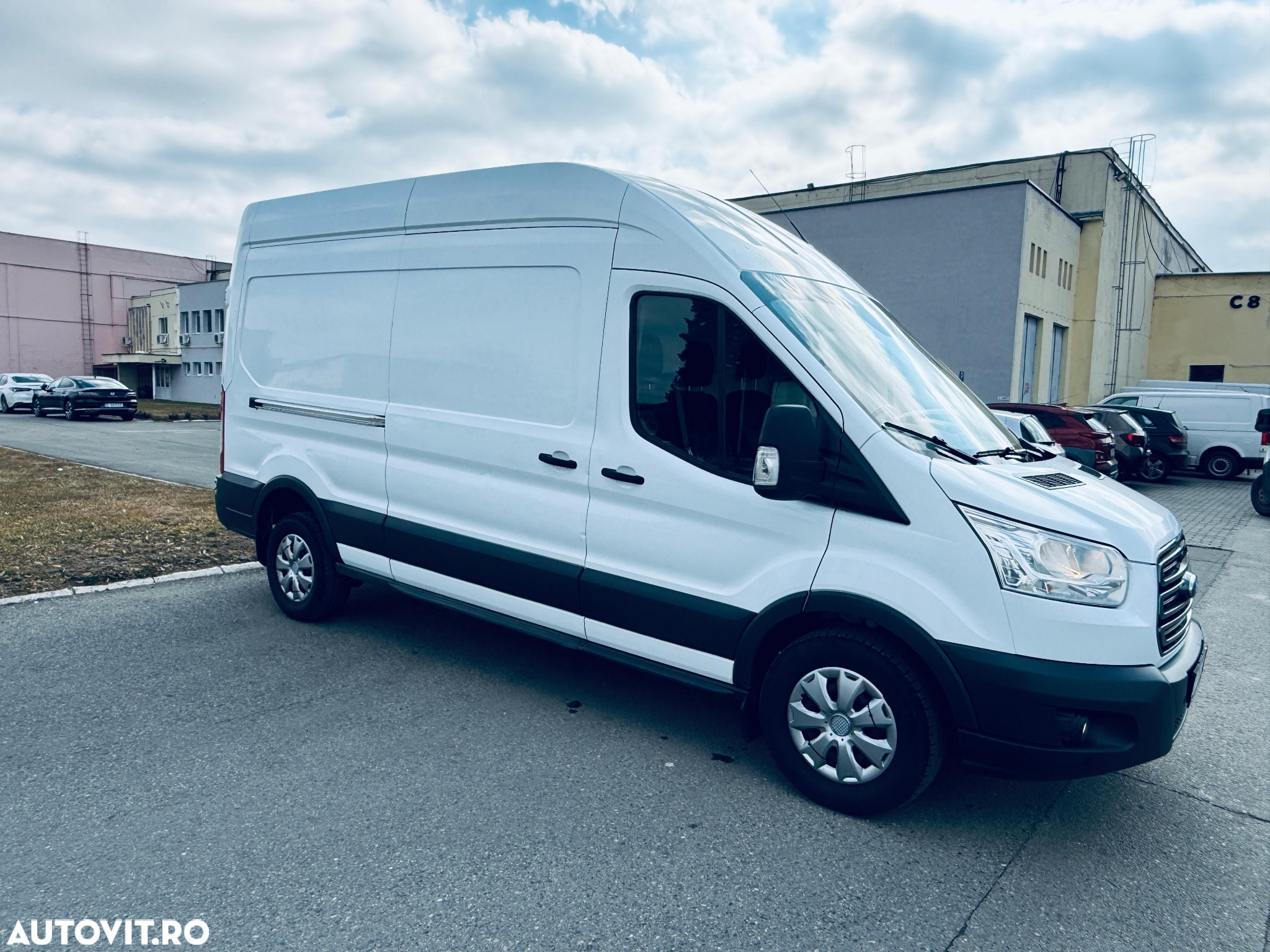 Ford Transit - 10