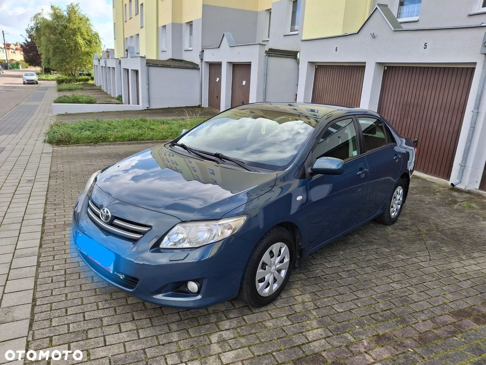 Toyota Corolla 1.6 VVT-i Premium - 11