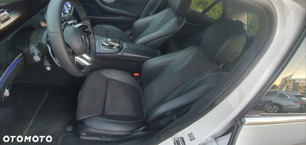 Mercedes-Benz Klasa E 220 d Business Edition 9G-TRONIC - 23