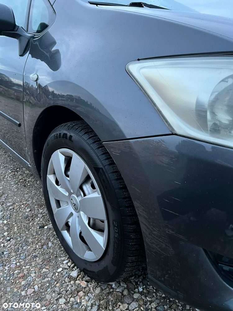 Toyota Auris 1.6 VVT-i Luna - 11
