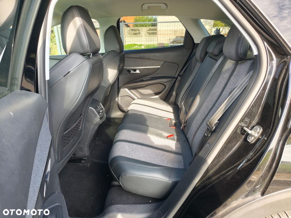 Peugeot 3008 - 16