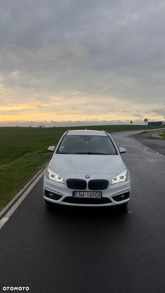 BMW Seria 2 218d Luxury Line - 3