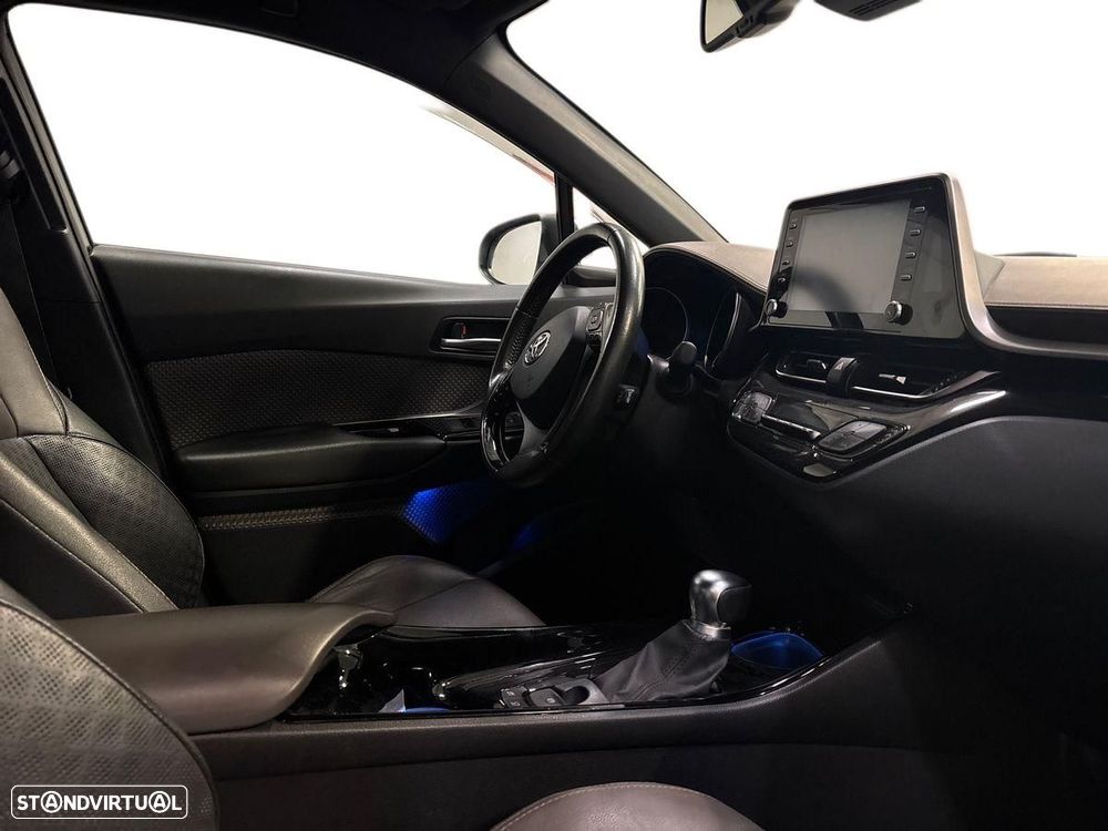 Toyota C-HR - 9