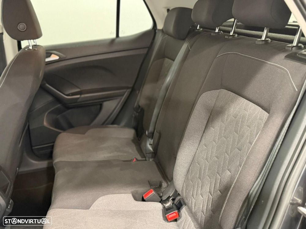 VW T-Cross 1.0 TSI Urban DSG - 5