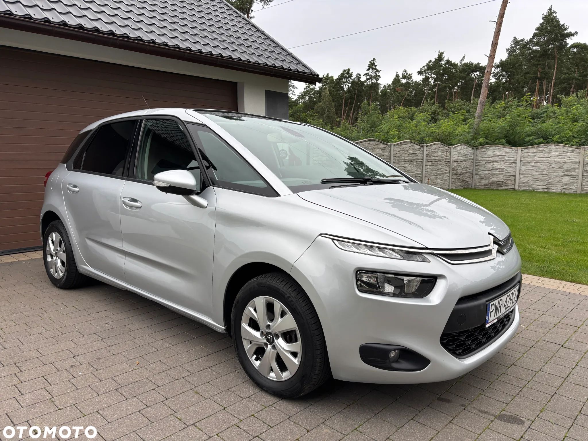 Citroën C4 Picasso 1.6 BlueHDi MoreLife - 1
