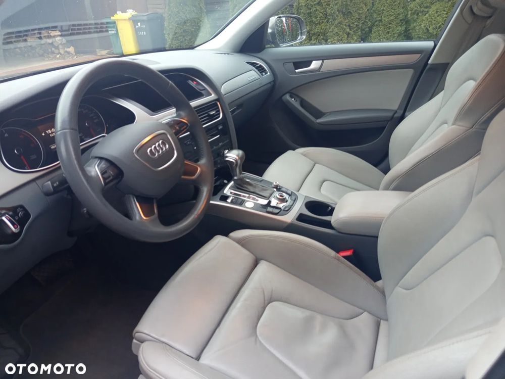 Audi A4 Avant 2.0 TDI Quattro S tronic - 7