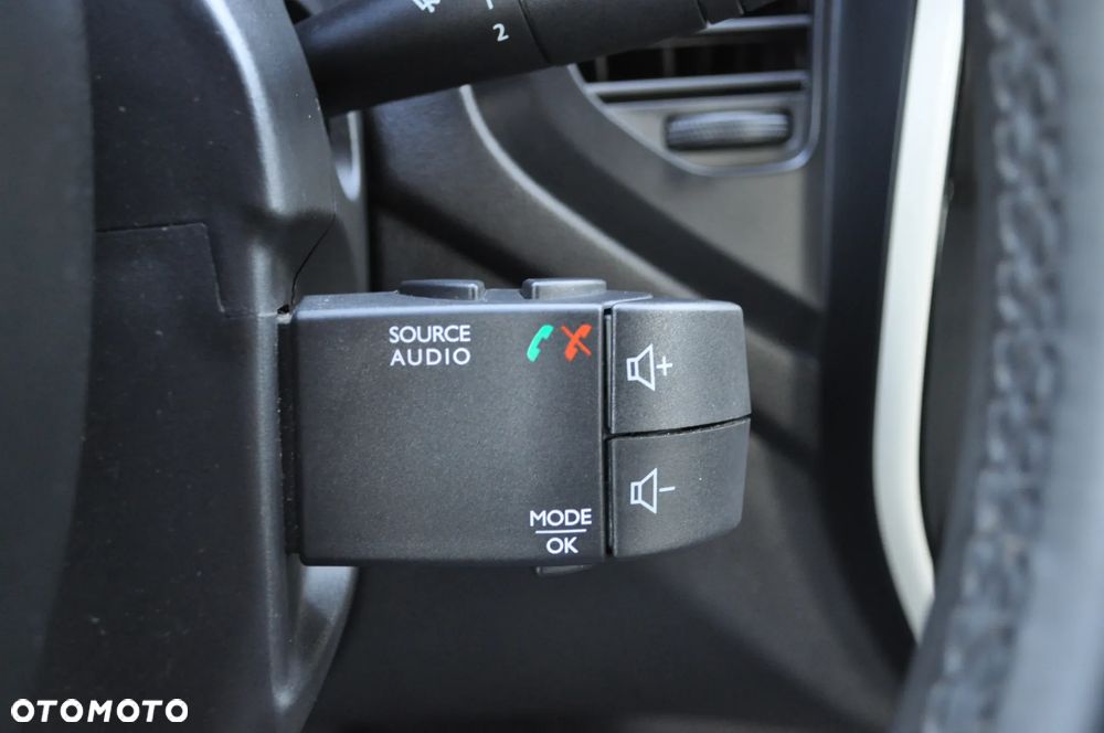 Renault Captur ENERGY TCe 90 Experience - 26