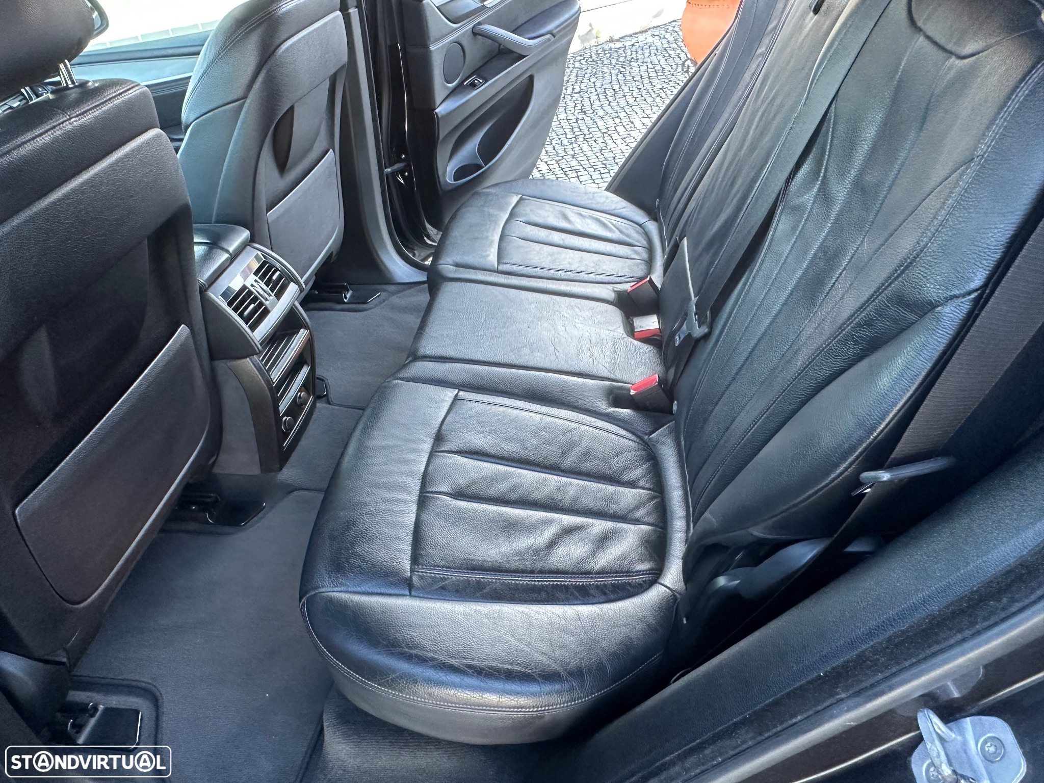BMW X5 25 d sDrive Comfort 7L - 25