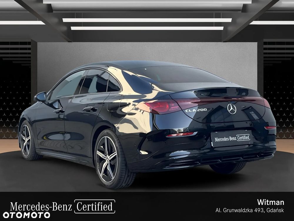 Mercedes-Benz CLA - 4