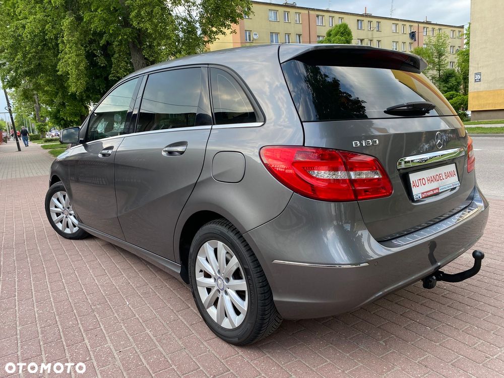 Mercedes-Benz Klasa B 180 (CDI) d 7G-DCT AMG Line - 22