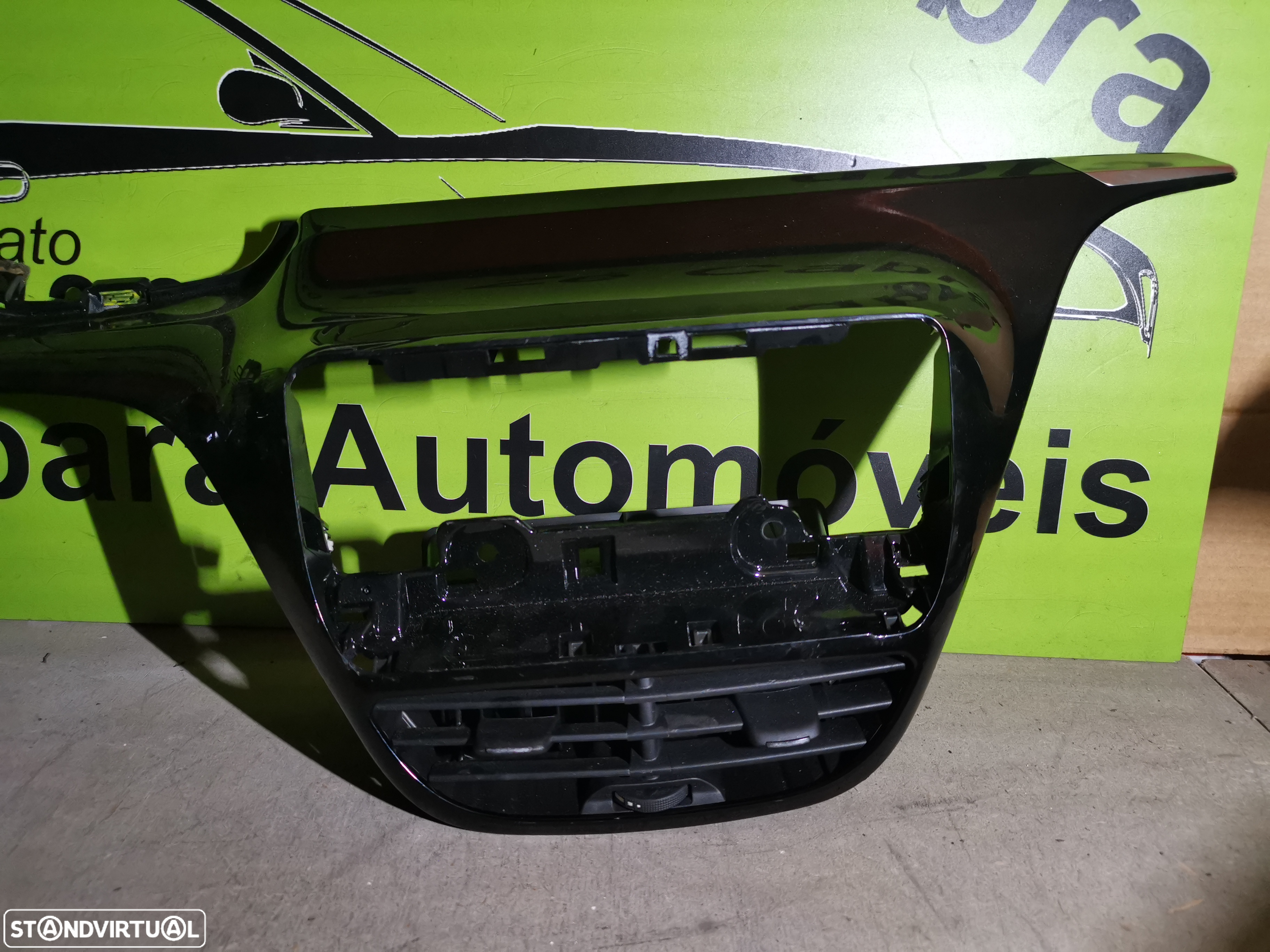 PEUGEOT 208 I RÁDIO NAVEGAÇÃO DISPLAY - D018 R124 - 7