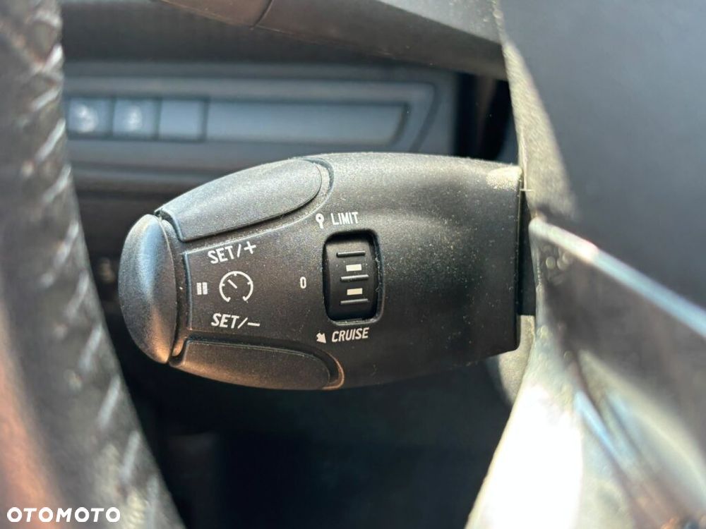 Peugeot 2008 PureTech 82 Active - 7