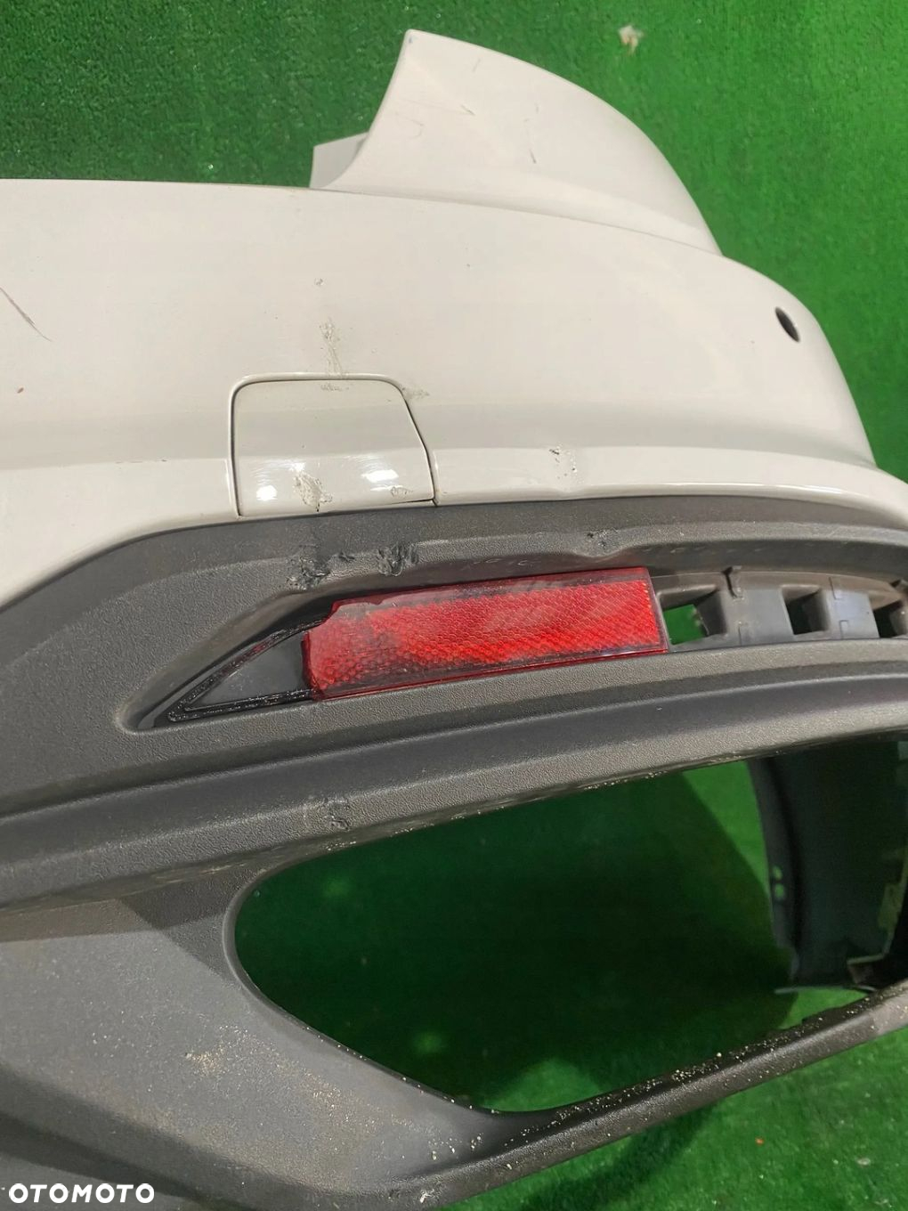 ZDERZAK TYLNY TYŁ AUDI A4 B9 SEDAN LIFT - 6