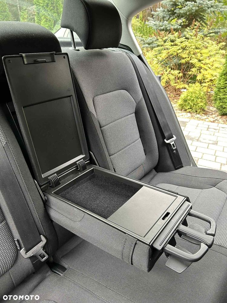Volkswagen Passat 1.4 TSI Comfortline - 25