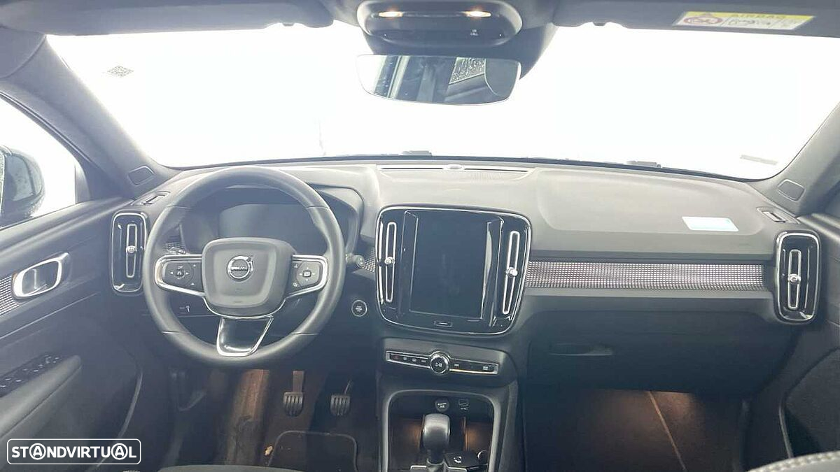 Volvo XC 40 - 9