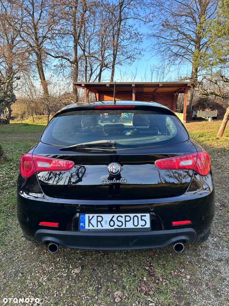 Alfa Romeo Giulietta 2.0 JTDM Distinctive - 5