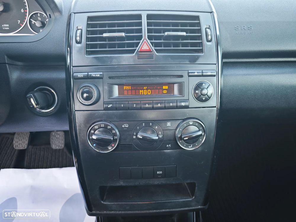 Mercedes-Benz A 160 Classic BlueEfficiency - 13