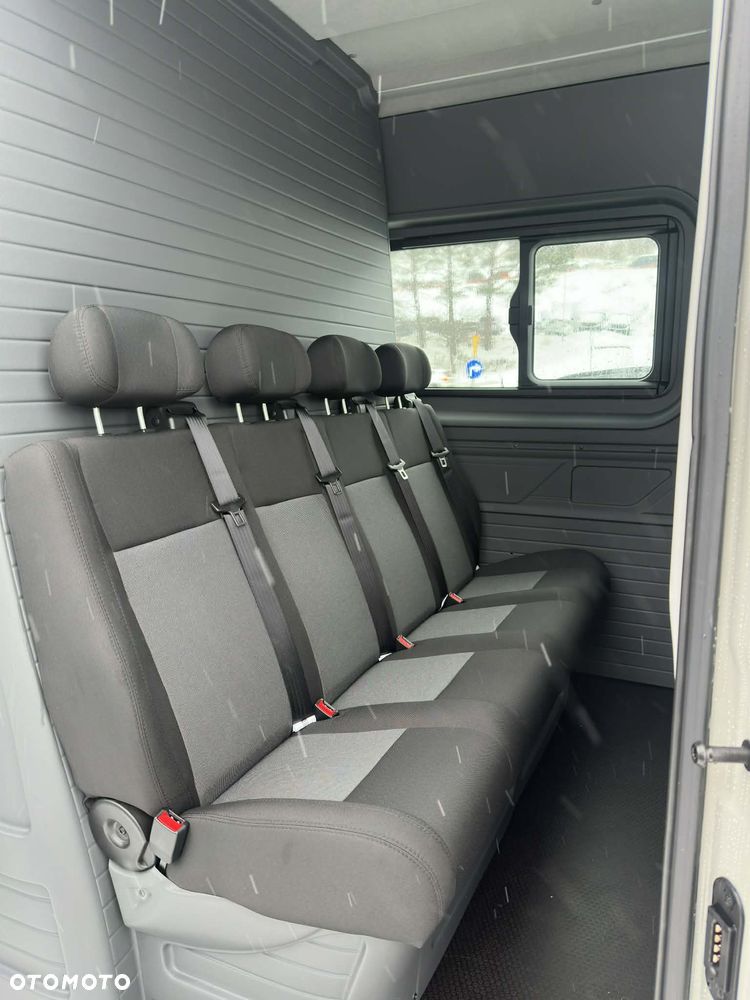 Volkswagen Crafter - 17