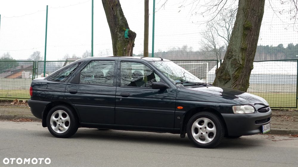 Ford Escort 1.3 CL - 32