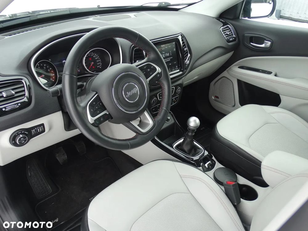 Jeep Compass 1.4 MultiAir Limited - 10