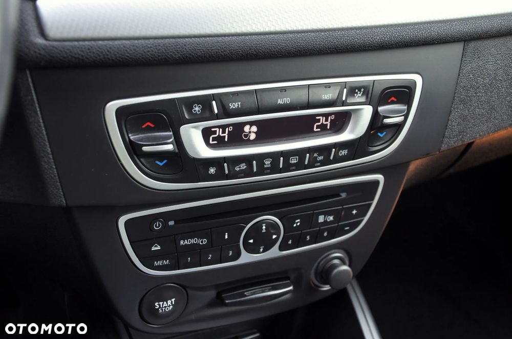 Renault Megane TCe 180 Coupe Dynamique - 21