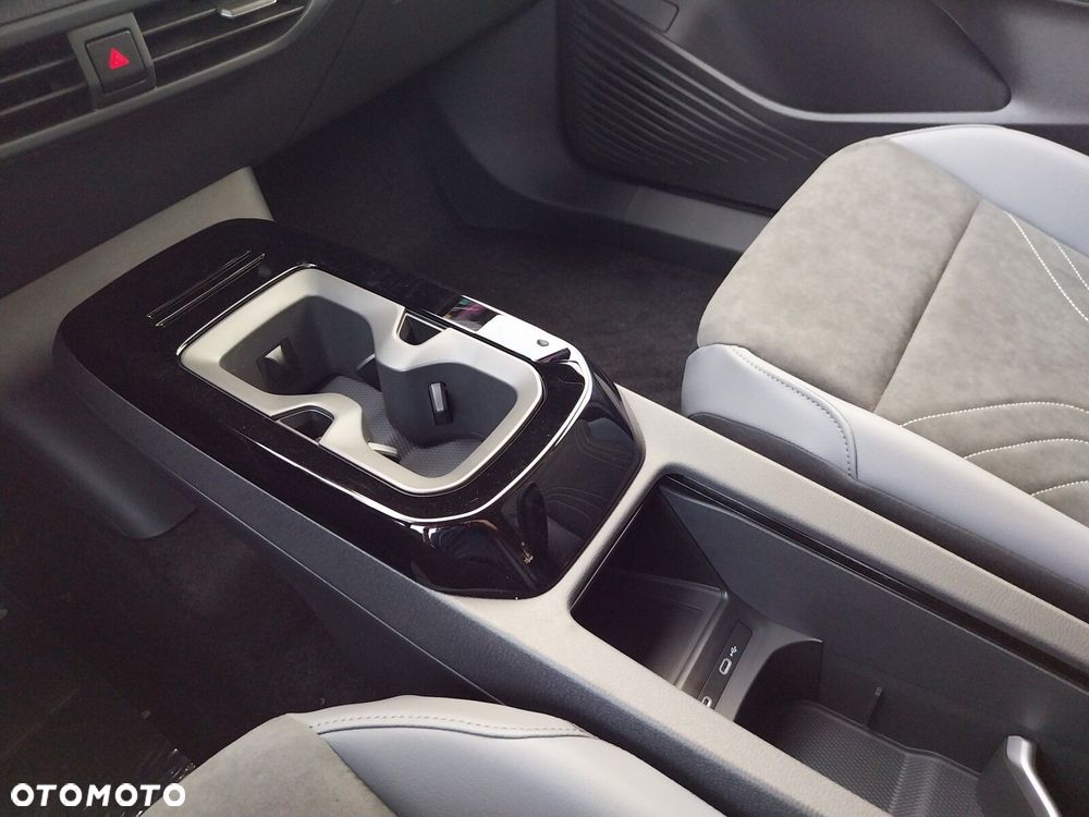 Volkswagen ID.4 - 19
