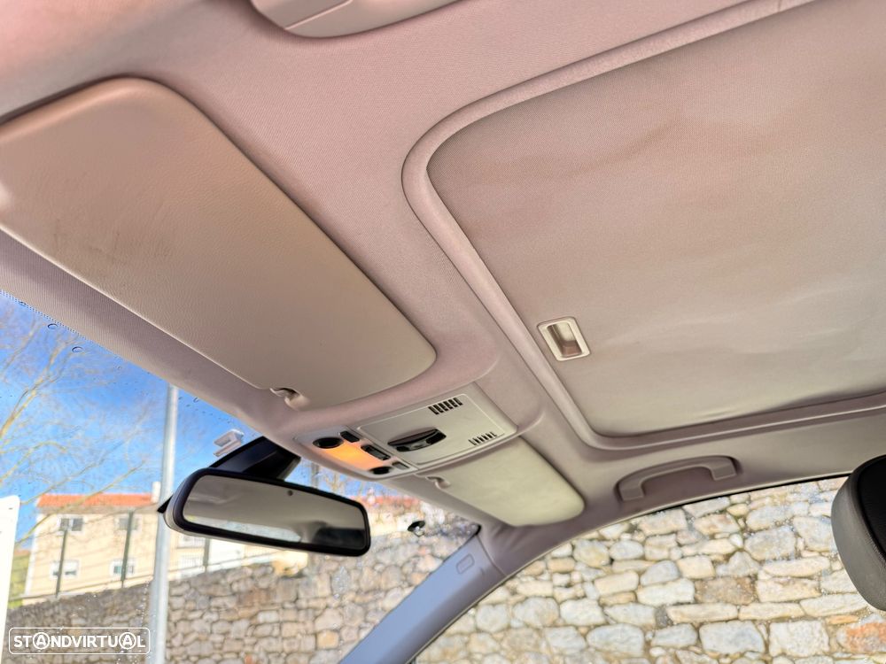 BMW 320 d Coupe Auto - 10