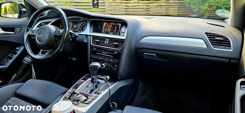Audi A4 Avant - 6