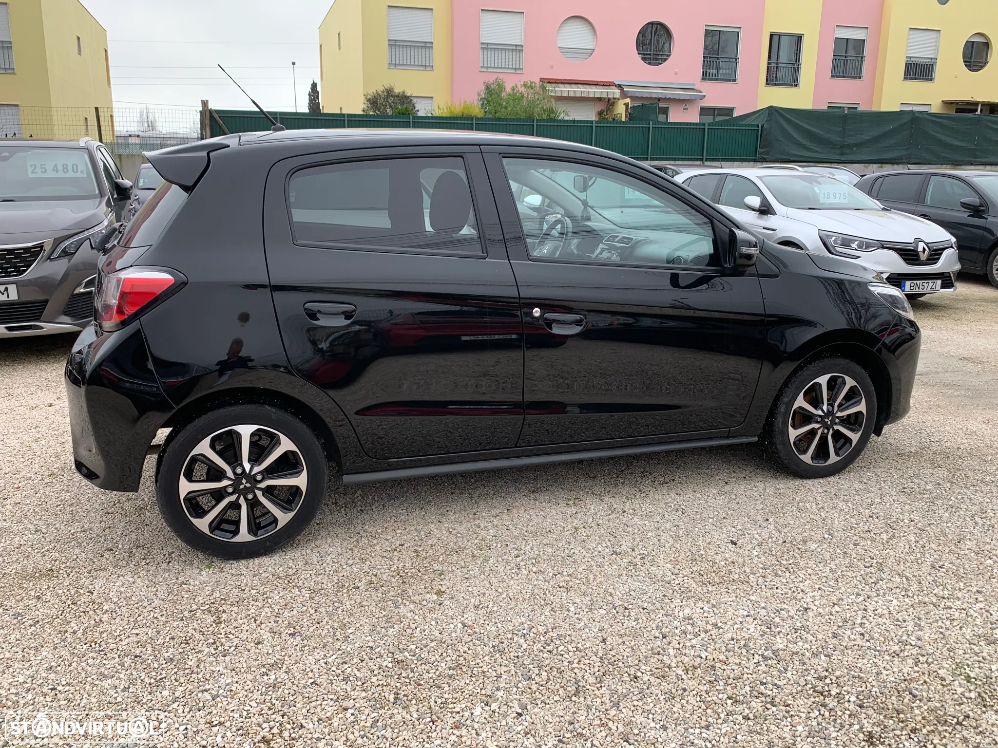 Mitsubishi Space Star 1.2 Intense Connect Edition - 15