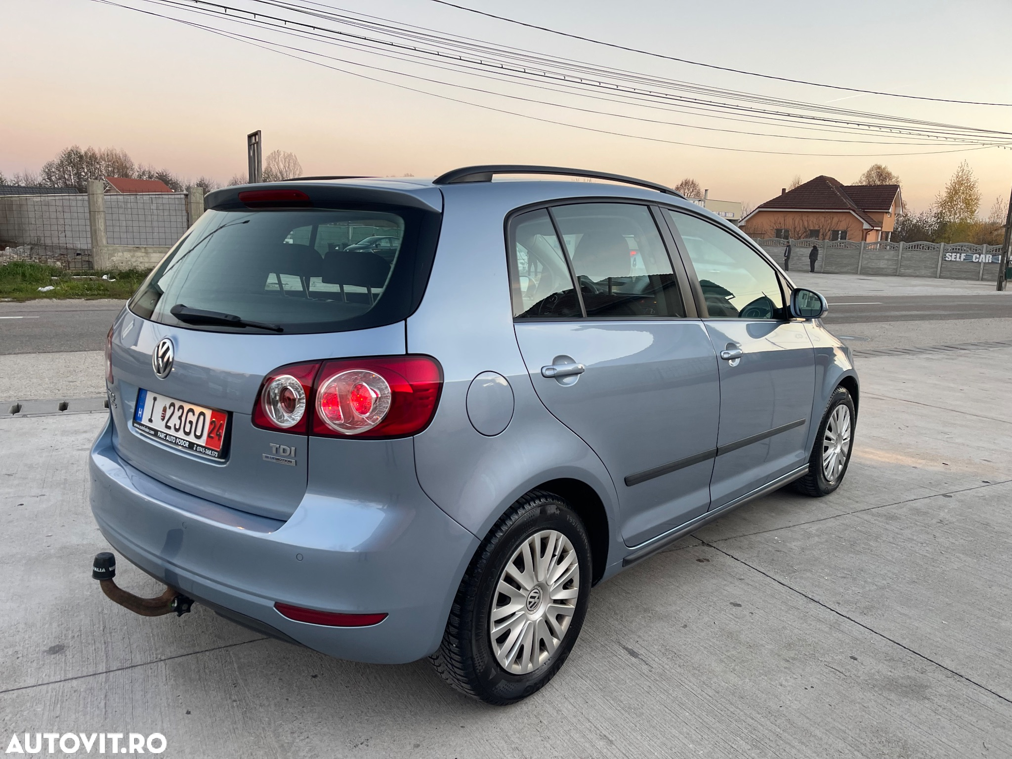 Volkswagen Golf Plus 1.6 TDI DPF BMT Trendline - 4