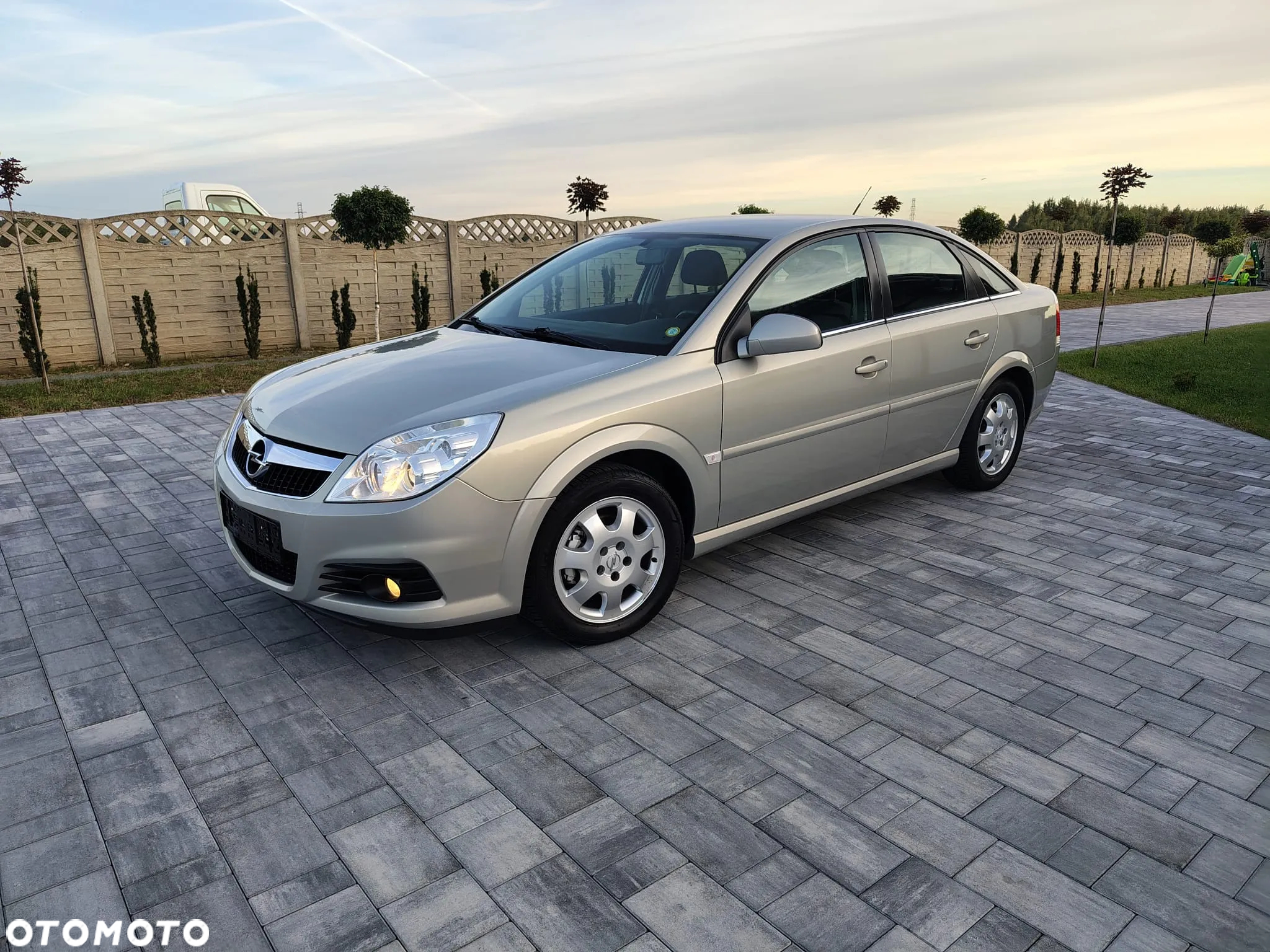 Opel Vectra 1.8 - 3