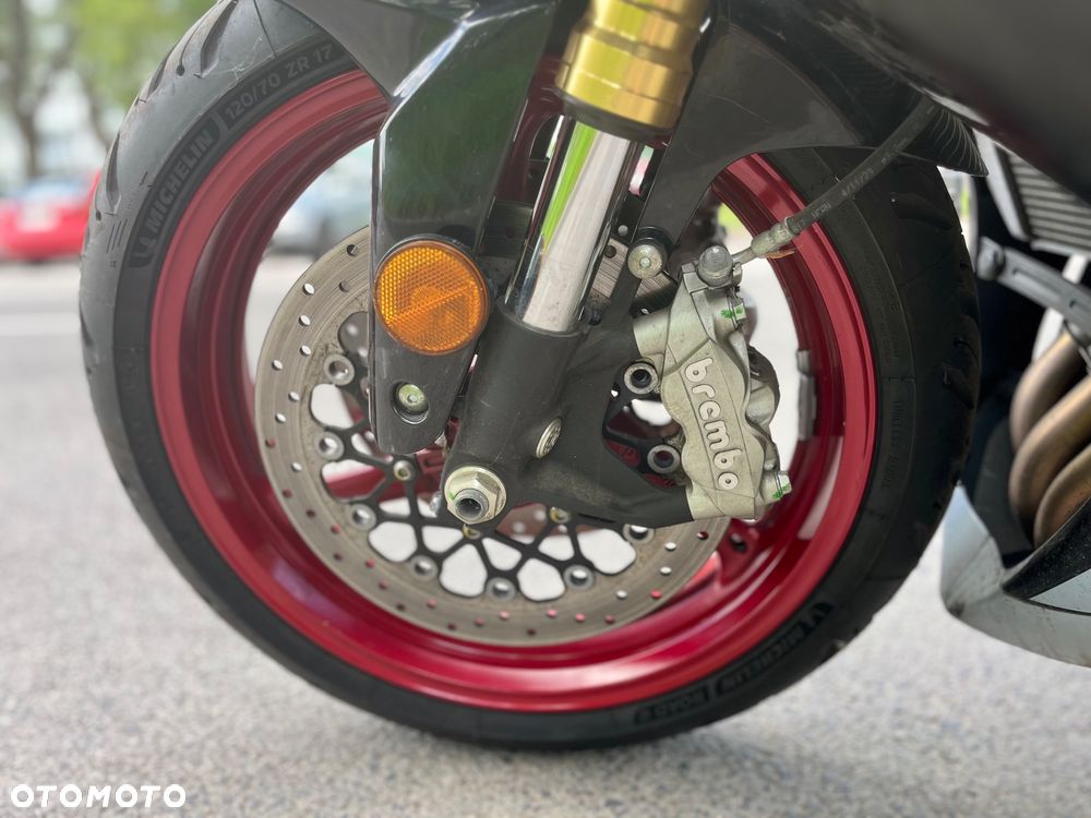 Suzuki GSX-R - 9