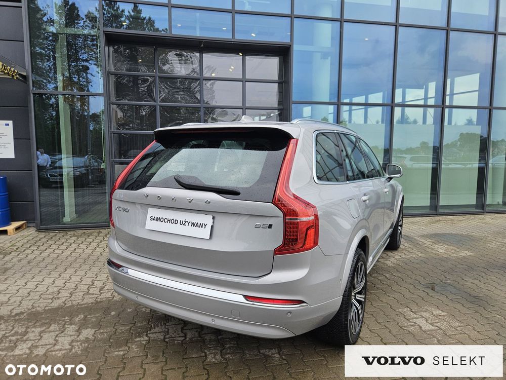 Volvo XC 90 - 8
