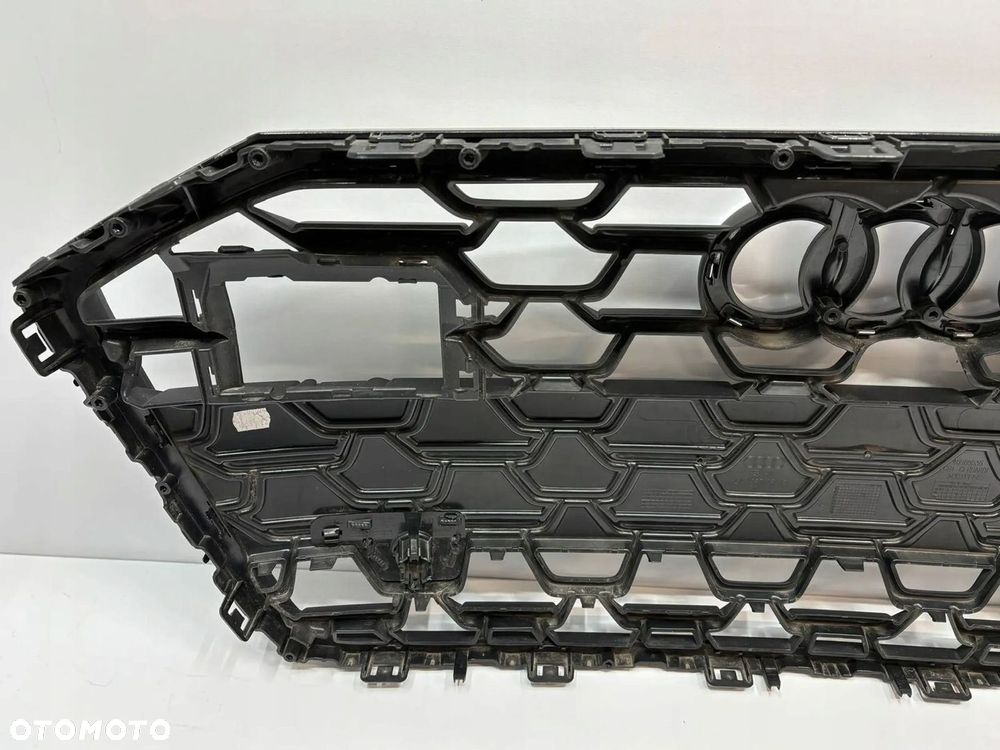 Audi A6 C8 4K Grill Atrapa Zderzaka Przód Przednia 4K0853651R - 6