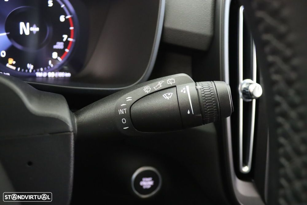 Volvo XC 40 1.5 T2 Momentum Core - 14