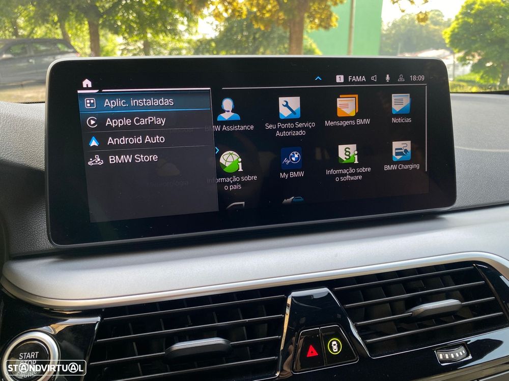 BMW 530 e - 24