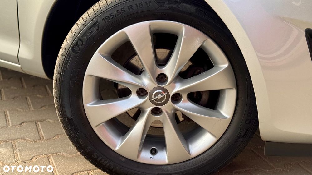 Opel Corsa 1.2 16V Energy - 40