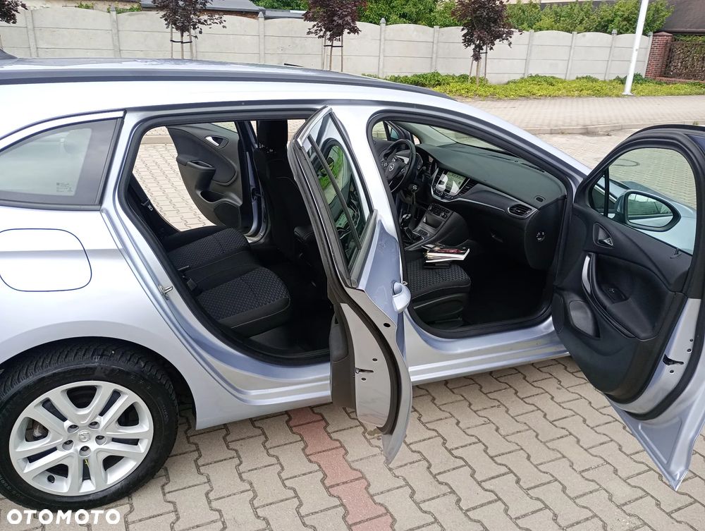 Opel Astra 1.4 Turbo Innovation - 13