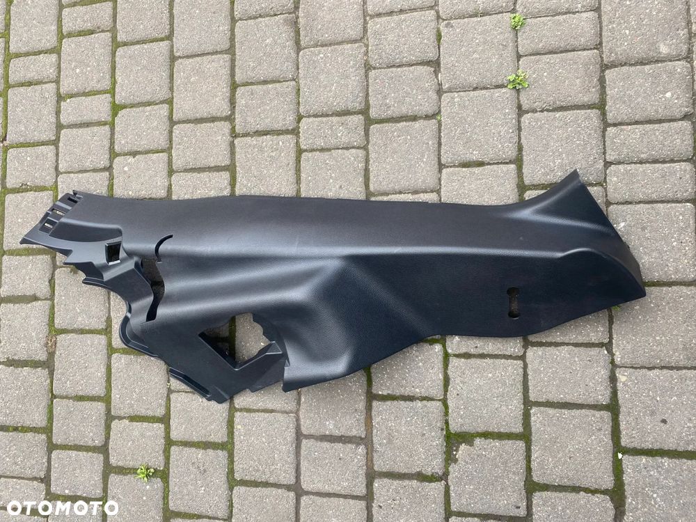 Osłona boczna słupka | kanapy | tylna prawa | Toyota RAV4 | RAV-4 V - 62555-42070 - 1