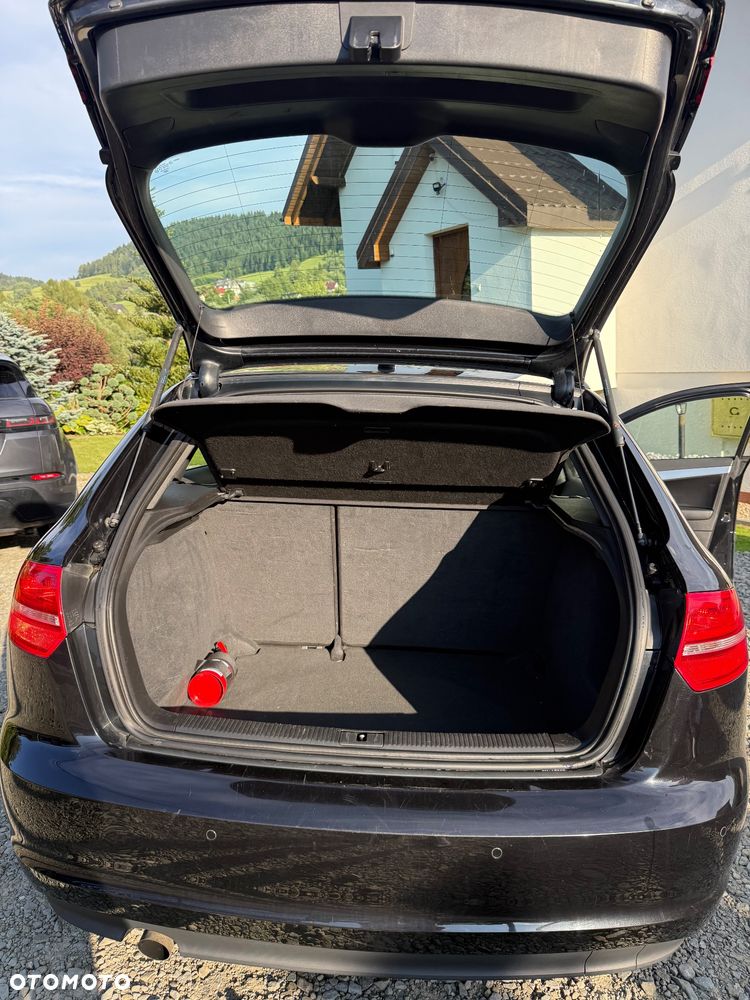 Audi A3 Sportback 2.0 TDI DPF Ambition - 8