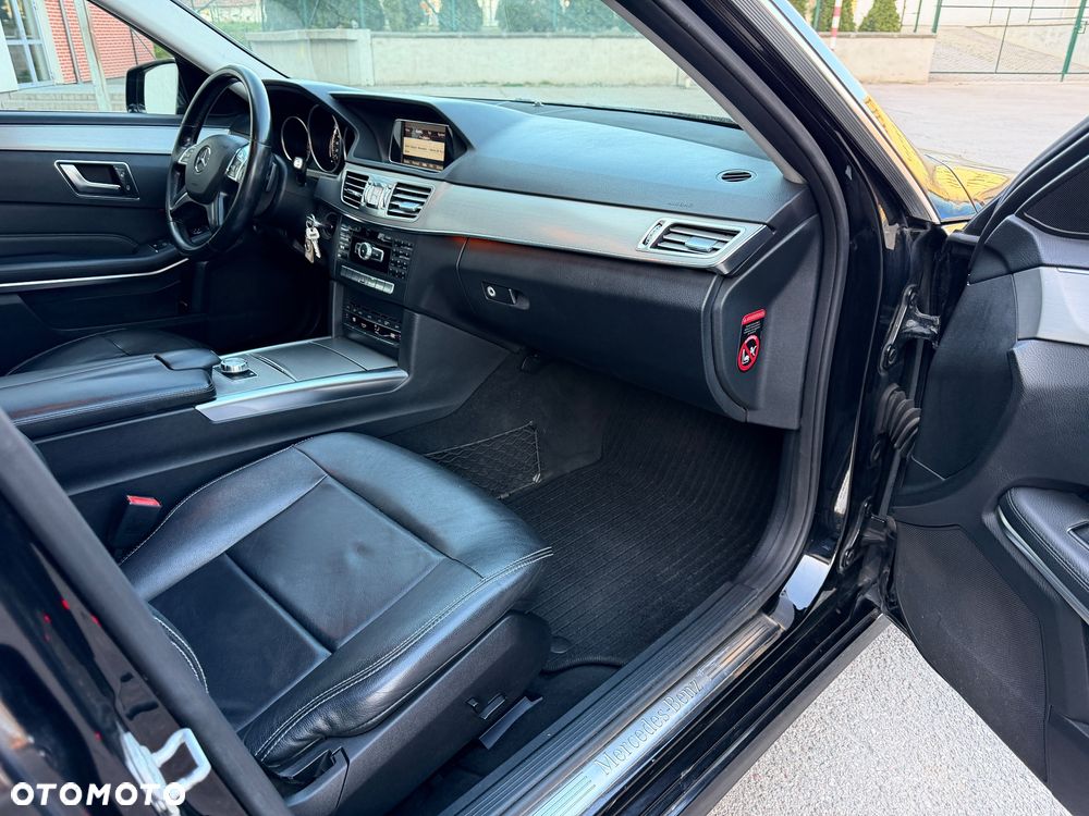 Mercedes-Benz Klasa E 220 BlueTEC 9G-TRONIC Avantgarde - 31