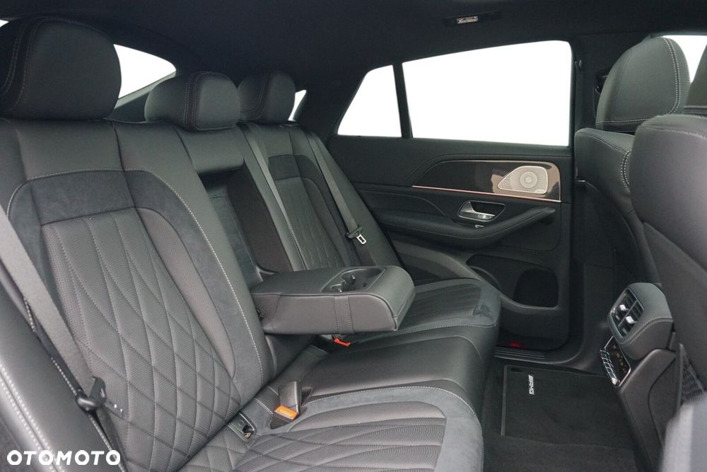 Mercedes-Benz GLE - 12