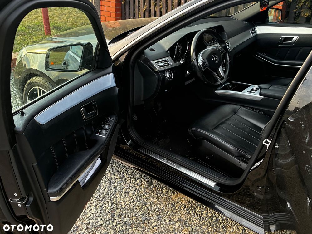 Mercedes-Benz Klasa E - 25