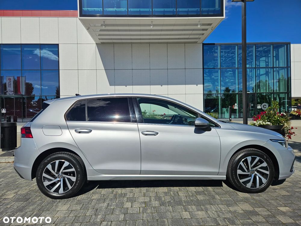 Volkswagen Golf VIII 1.4 TSI Plug-In Hybrid Style DSG - 5