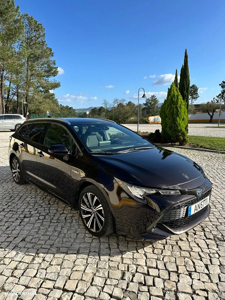 Toyota Corolla Touring Sports 1.8 Hybrid Comfort+P.Sport - 2