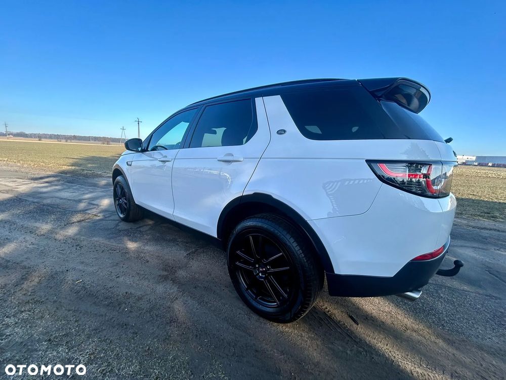 Land Rover Discovery Sport - 25