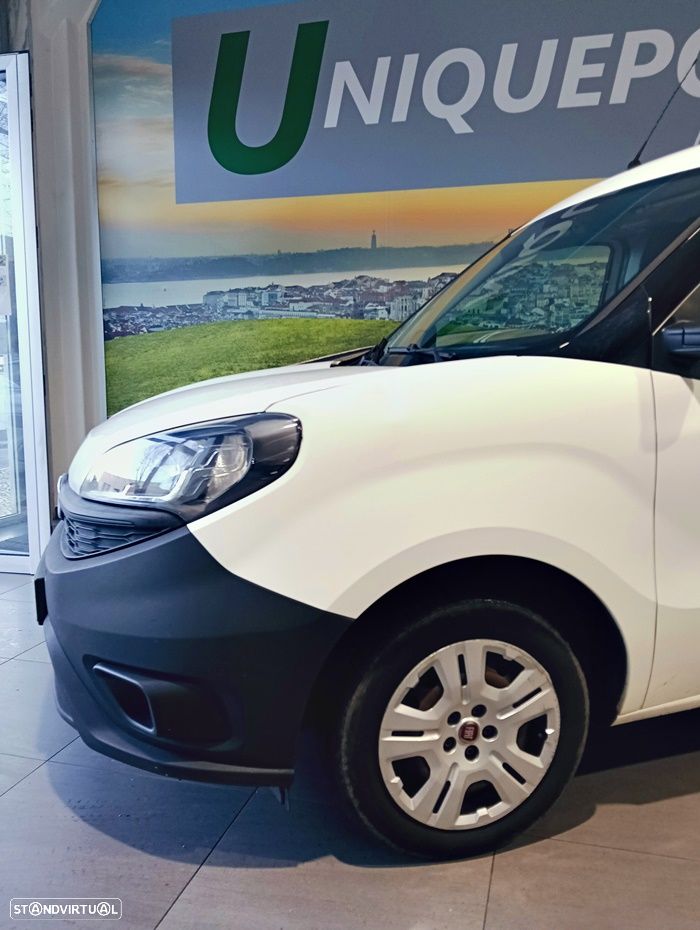 Fiat DOBLO CARGO1.3 MJ EASY 3Lugares - 12
