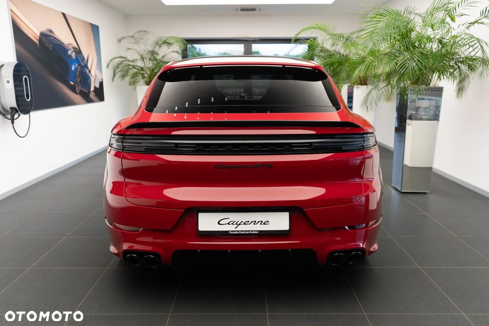 Porsche Cayenne - 6