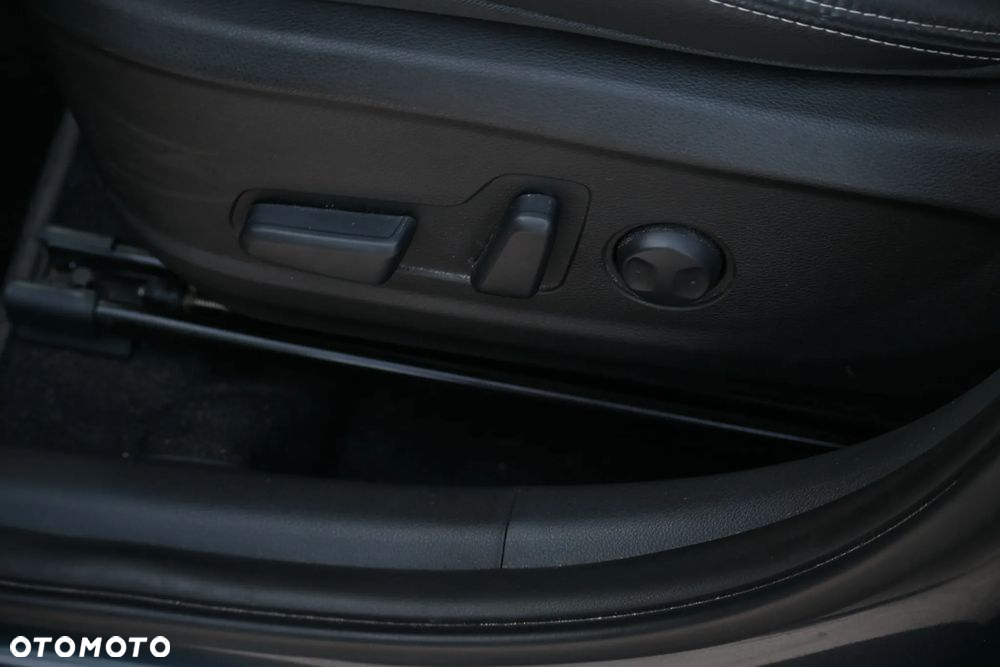 Hyundai Kona 1.6 T-GDI Premium 4WD DCT - 31